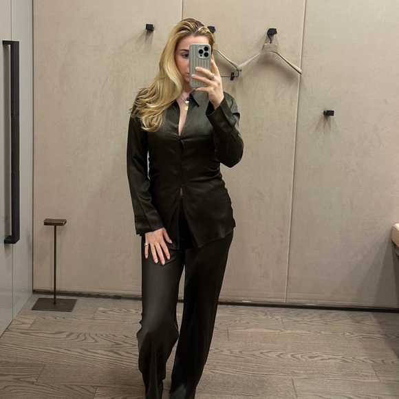 Zara chocolate brown blouse and trouser set. (Chic pyjama style). - Picture 1 of 7